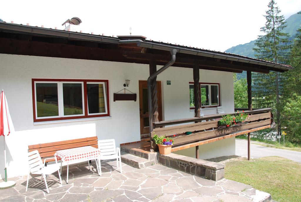 Ferienwohnung Pension Tirol Bichlbach Szoba fotó