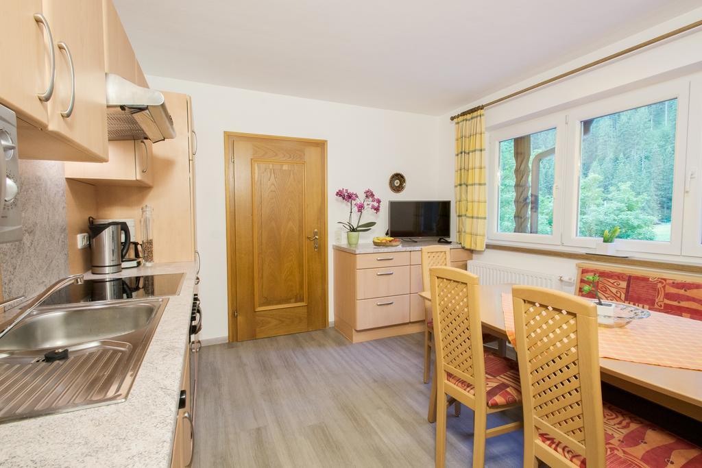 Ferienwohnung Pension Tirol Bichlbach Kültér fotó